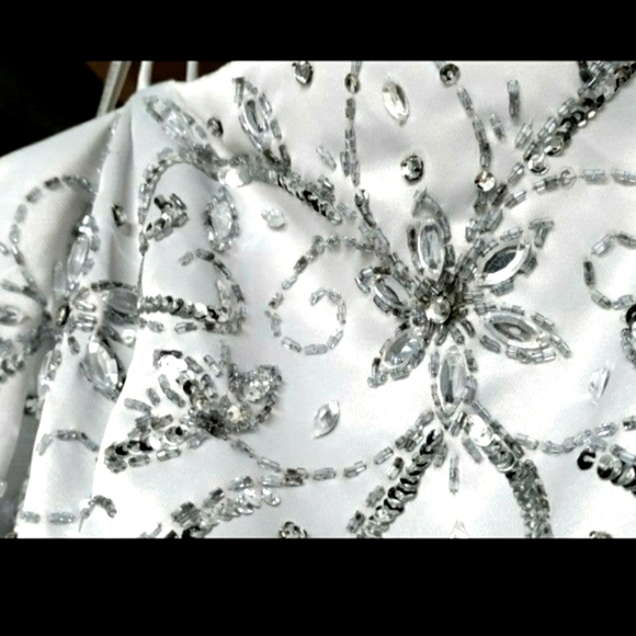 👗Size 7/8 Formal Prom Dress/Ball Gown Silver - Picture 4 of 12